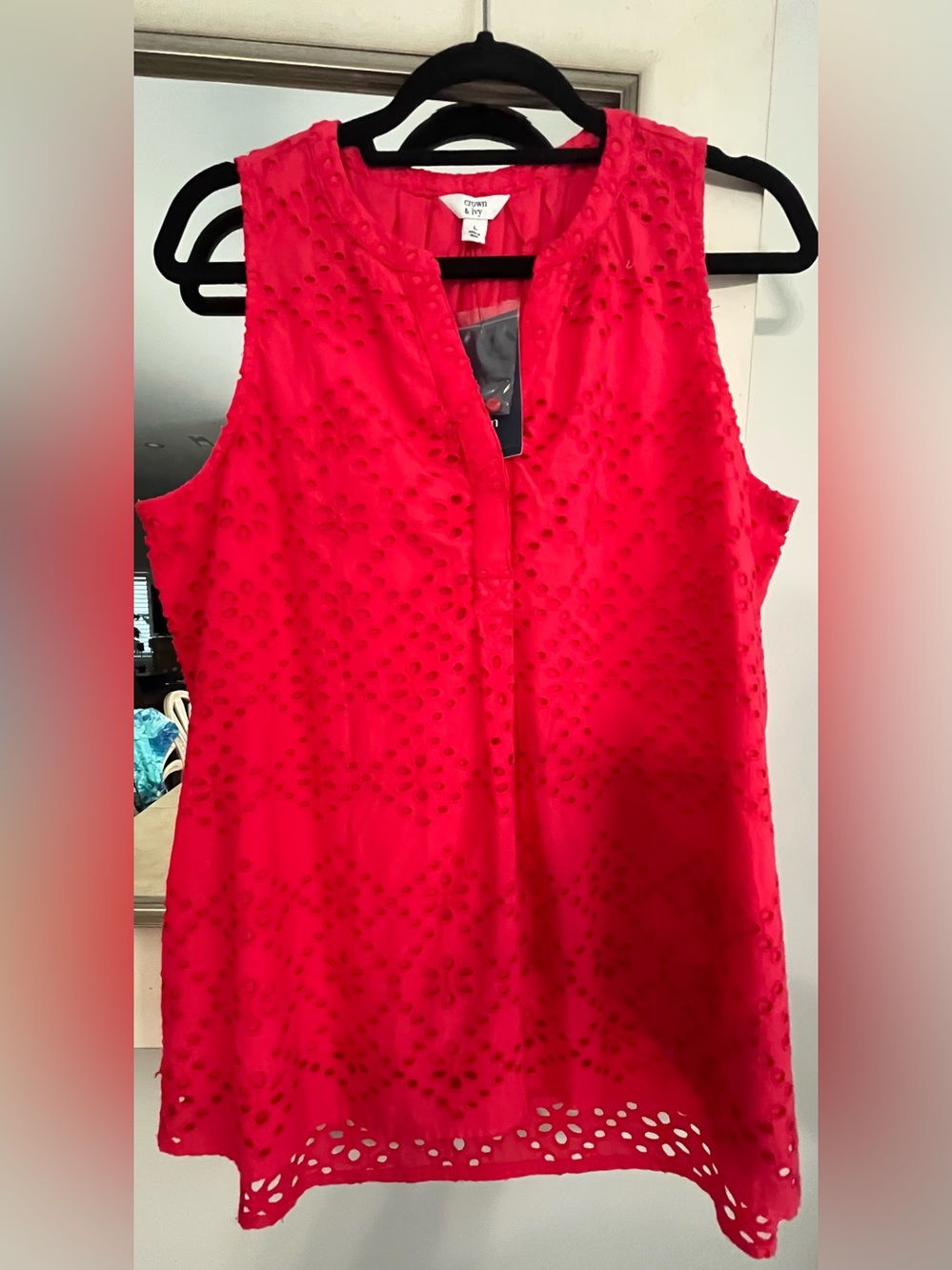 Crown & Ivy 100% Cotton Coral Red Eyelet Tunic Size Large New with Tags